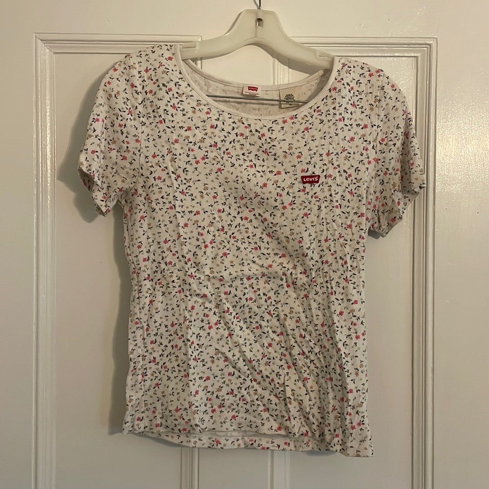 Levis Floral Tee Shirt